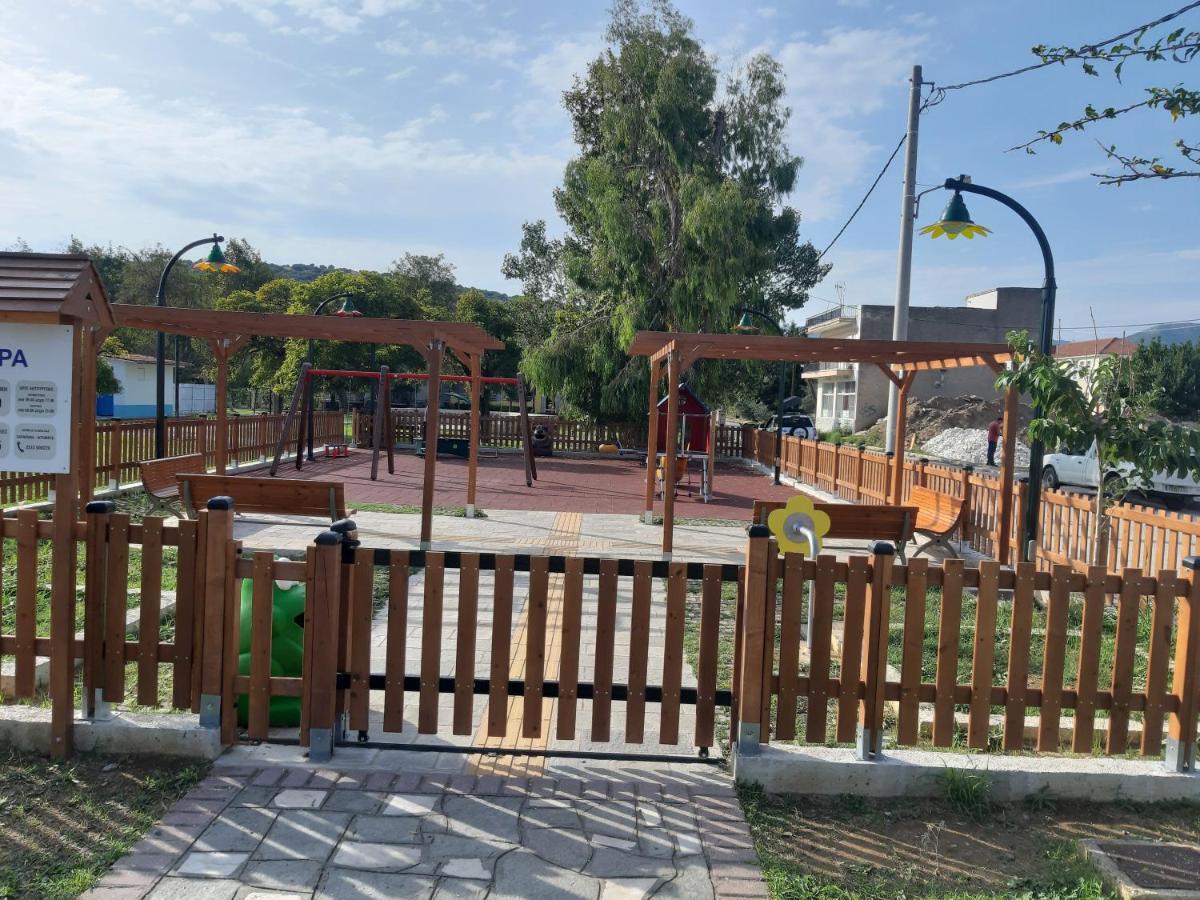 Soula'S Sunshine Apartments Nea Karvali Kültér fotó