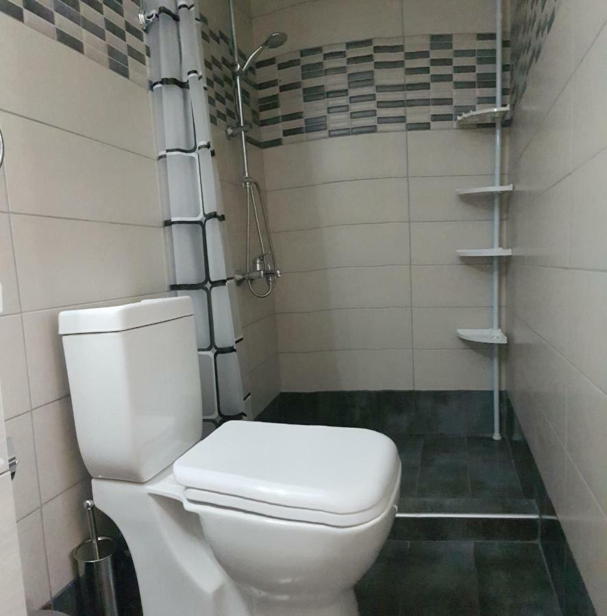 Soula'S Sunshine Apartments Nea Karvali Kültér fotó