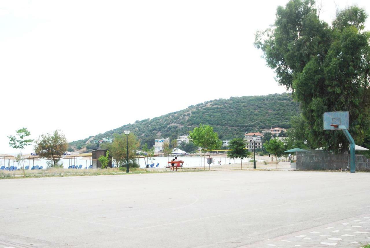 Soula'S Sunshine Apartments Nea Karvali Kültér fotó
